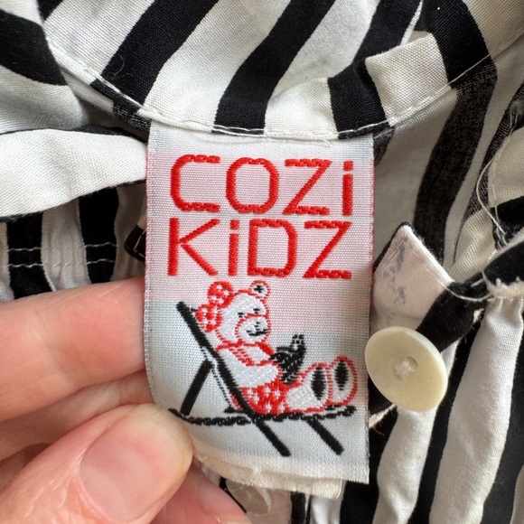Cozi Kidz 3T Girls Black and White Stripe Long Sleeve Collared Shirt Dress - Picture 6 of 8